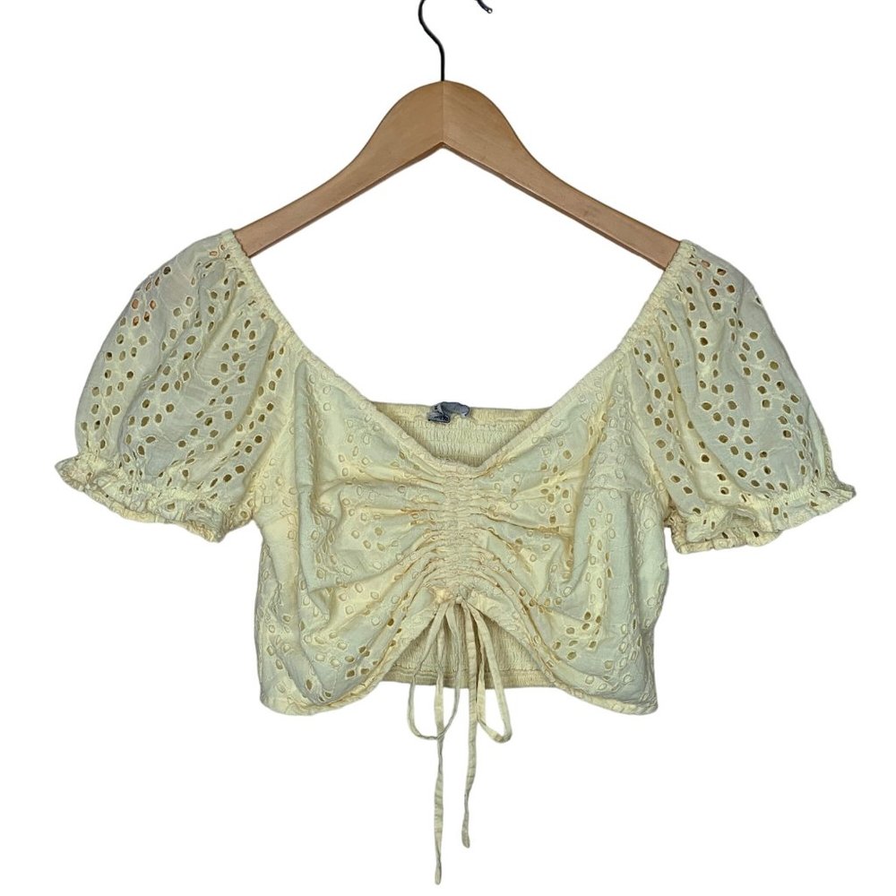 Hollister Crop Top Eyelet Lace Baby Doll Cap Sleeve Butter Yellow Women's Size S